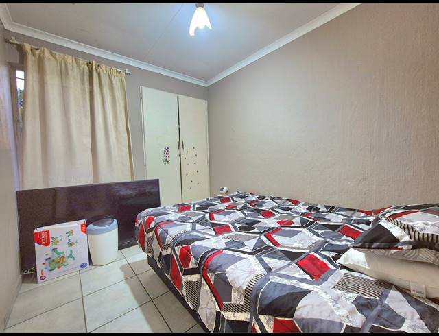 2 BEDROOM HOUSE FOR SALE IN HUNTINGDON